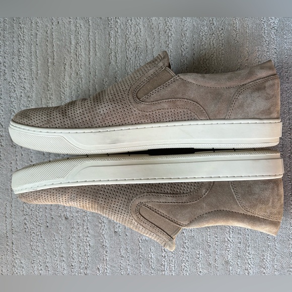 Men’s Vince Slip On Sneaker size 12 EU 45 - Picture 1 of 10